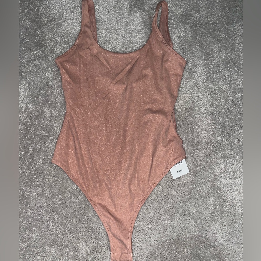 🍊NWT Cotton On Tan Sparkle Bodysuit